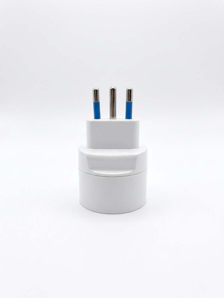 Adaptador Schuko blanco 2P+T 10A